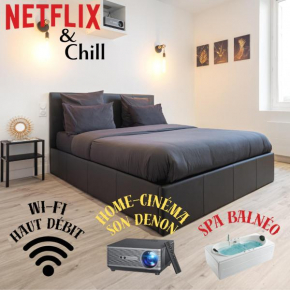 Cinéma & Jacuzzi aux Étoiles - CasaBianca Suite